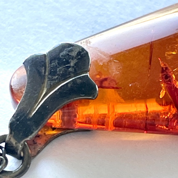 Vintage Amber Necklace - Picture 15 of 17